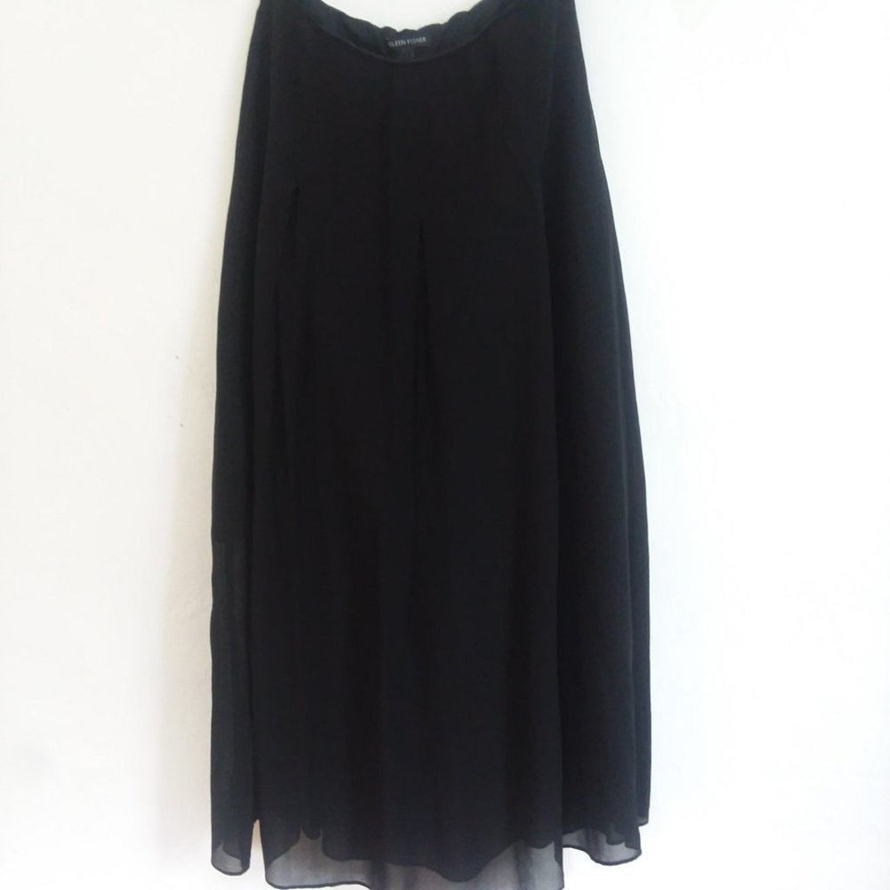 Eileen Fisher 100% Silk skirt